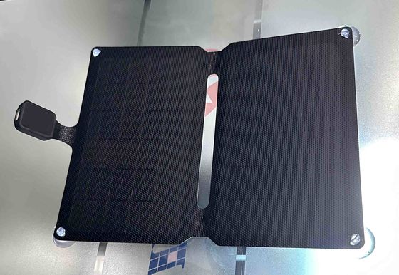 Panel Surya Ringan Untuk Rumah Mobil Dengan USB